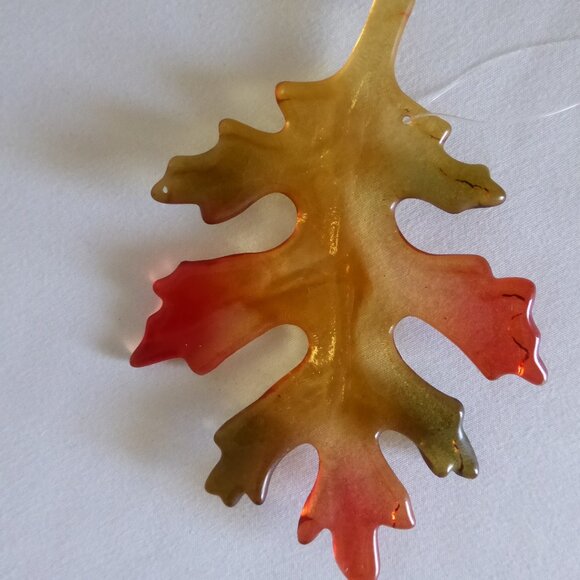 NEW HANDCRAFTED GLASS MAPLE & OAK FALL LEAVES DECORATIVE ORNAMENTS - Picture 3 of 8